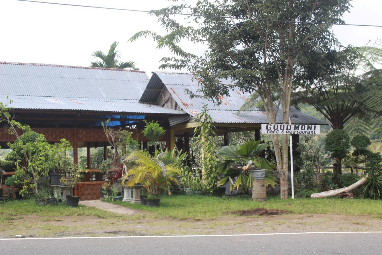 Family Guest House Moni Kelimutu Buitenkant foto